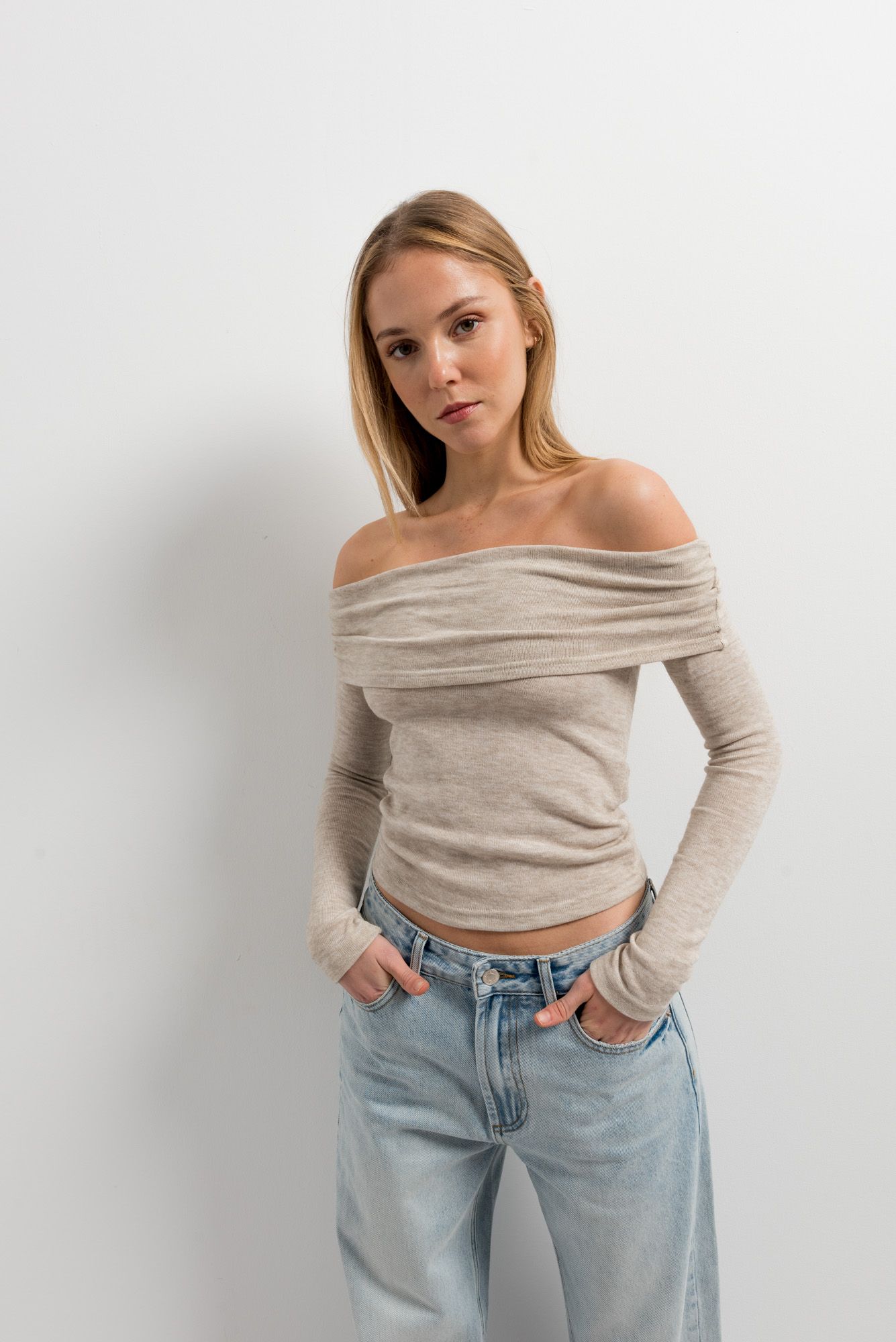 CAMISOLA OMBROS DESCOBERTOS