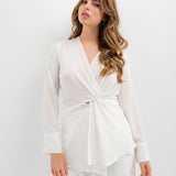 BLUSA TEXTURIZADA COM PORMENOR DE NÓ