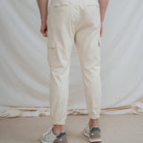 PANTALÓN CHINO CARGO CON GOMA BEIGE