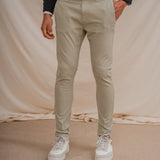 PANTALÓN CHINO SKINNY VERDE