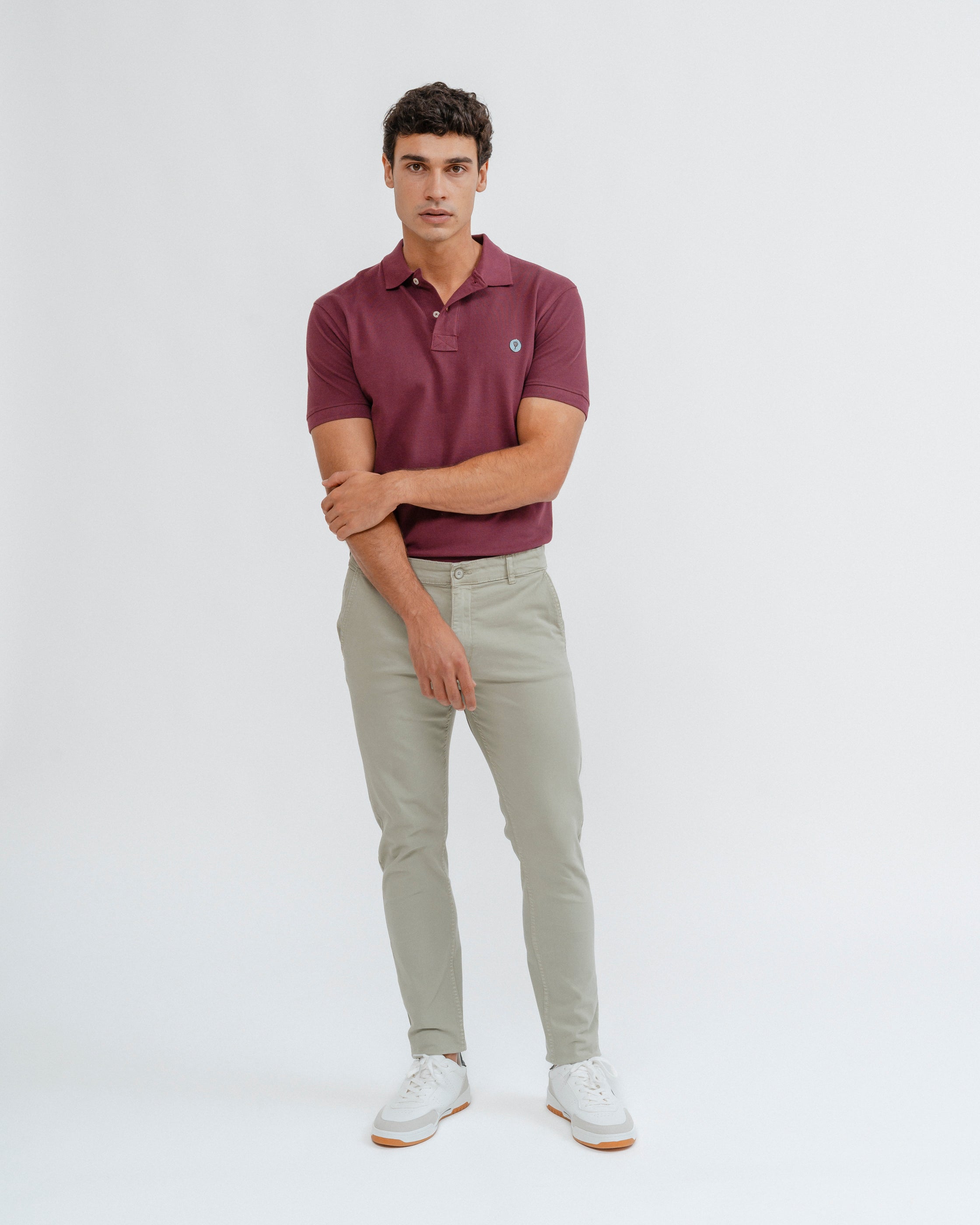 CHINO BÁSICO SLIM VERDE