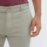 CHINO BÁSICO SLIM VERDE