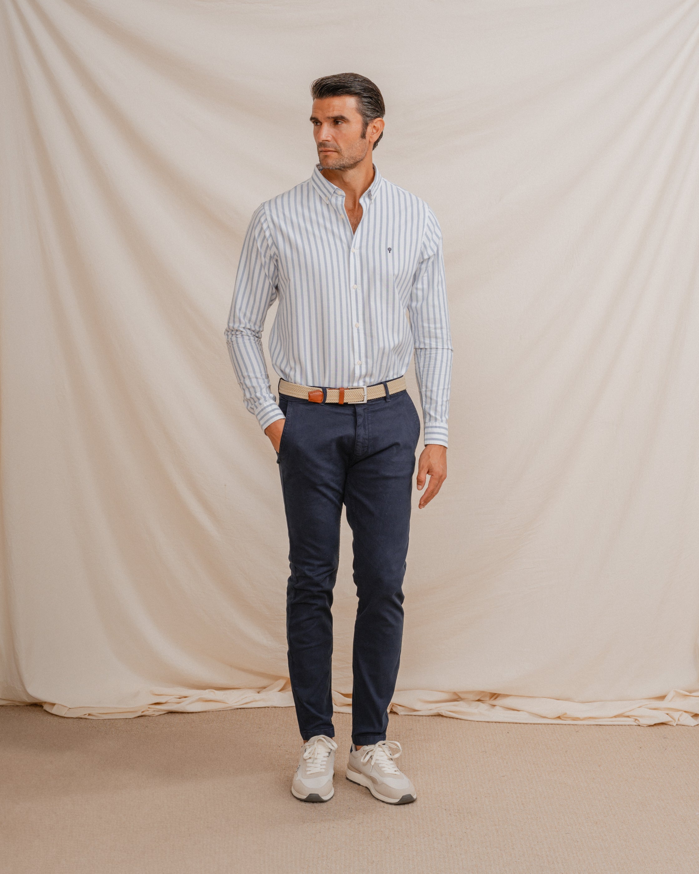 CAMISA OXFORD RAYA DIPLOMÁTICA CELESTE