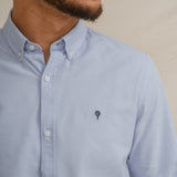 CAMISA OXFORD CELESTE