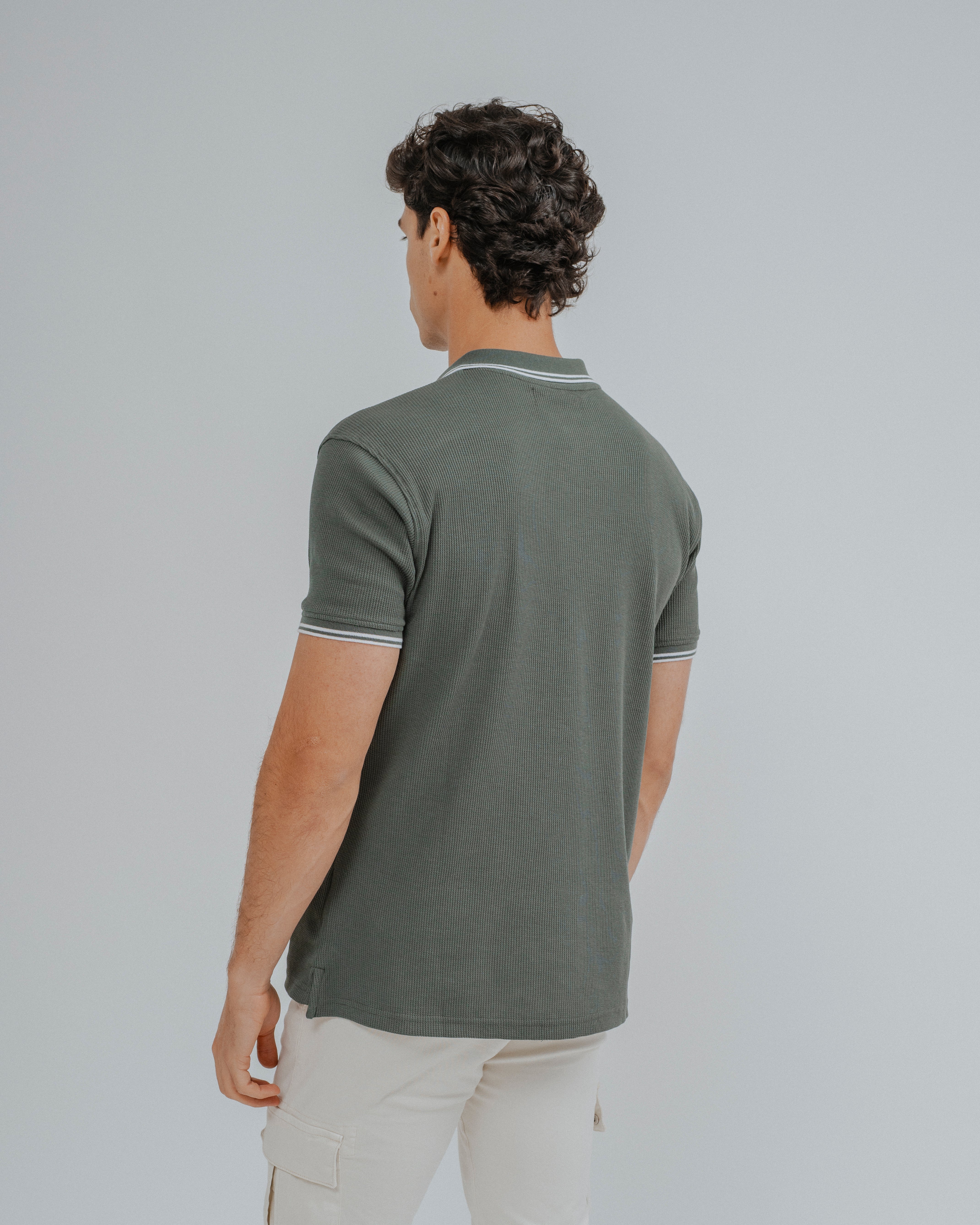POLO ESTRUCTURA VERDE