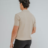 POLO BÁSICO REGULAR FIT BEIGE