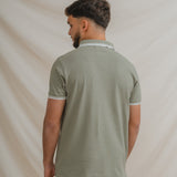 POLO BÁSICO VERDE PIQUÉ LÍNEA