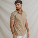 POLO BÁSICO BEIGE PIQUÉ LÍNEA