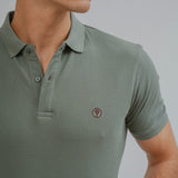 POLO BÁSICO REGULAR FIT VERDE