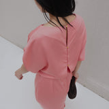 VESTIDO MIDI SATINADO CINTURÓN
