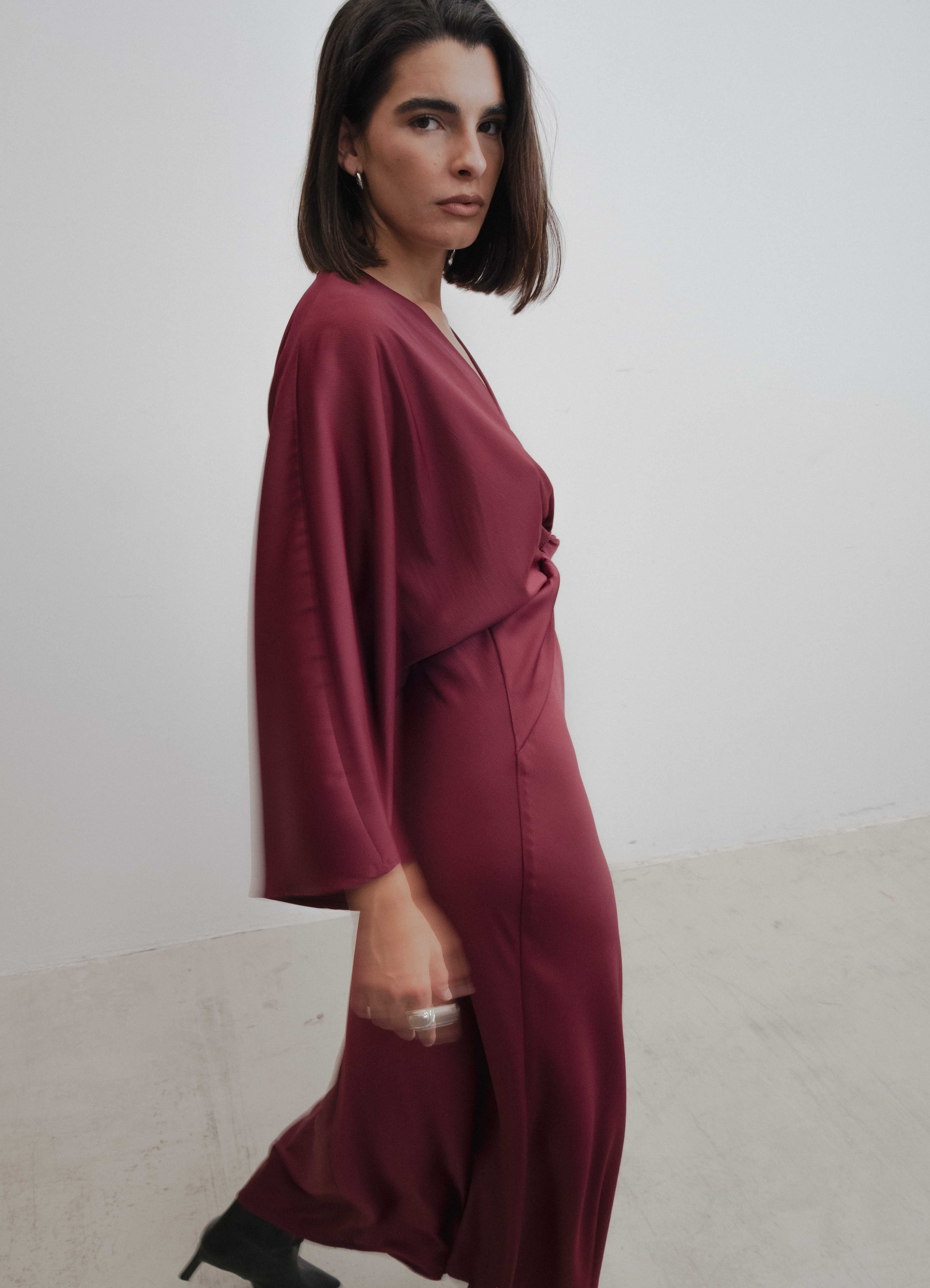 VESTIDO SATINADO LÍVIA COM NÓ