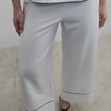 CALÇA CULOTTE BRANCA COM VIVOS EM CONTRASTE