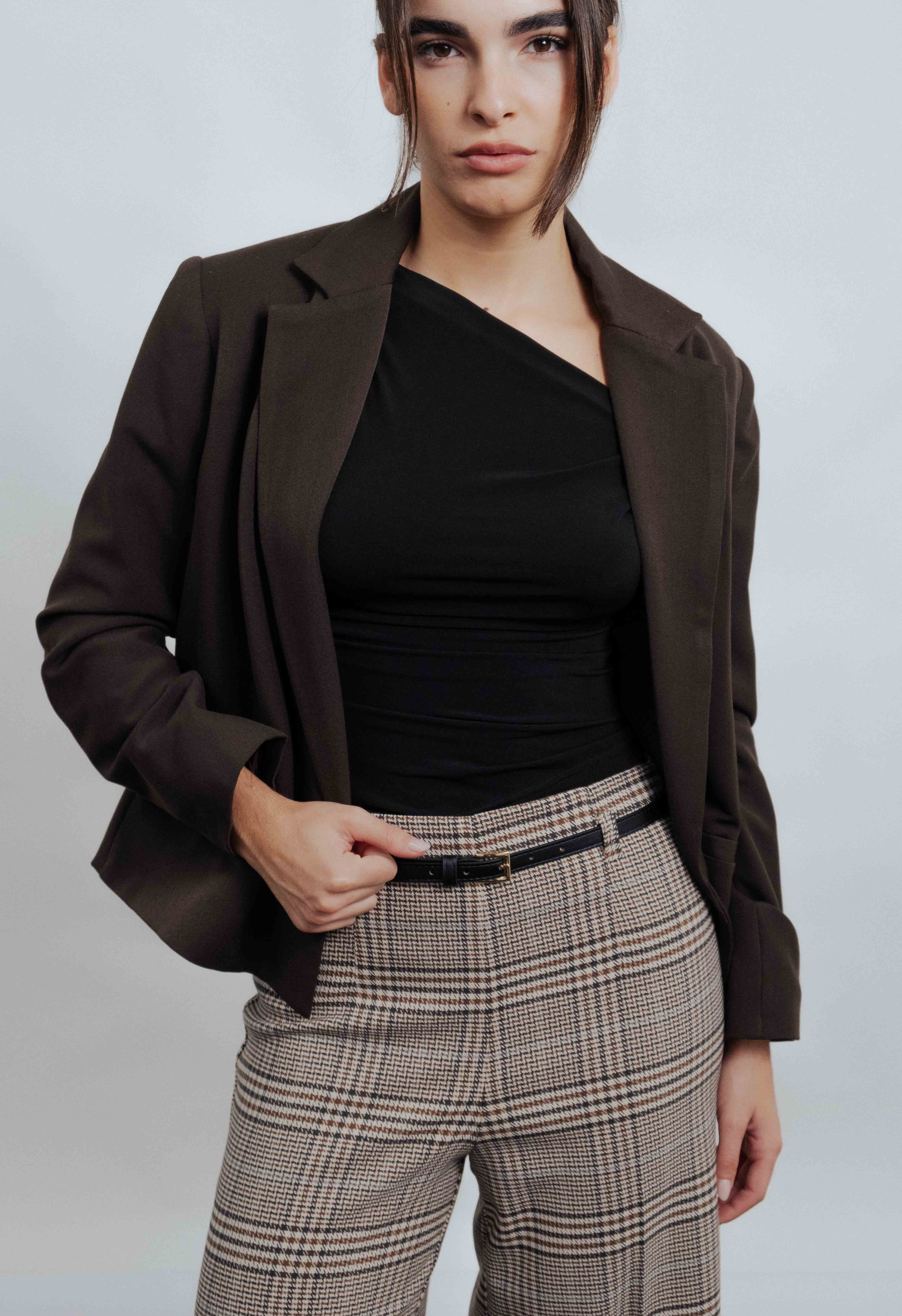 CALÇA CULOTTE EM XADREZ NEUTRO