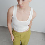 CALÇA FLUIDA VERDE-AZEITONA COM CINTO
