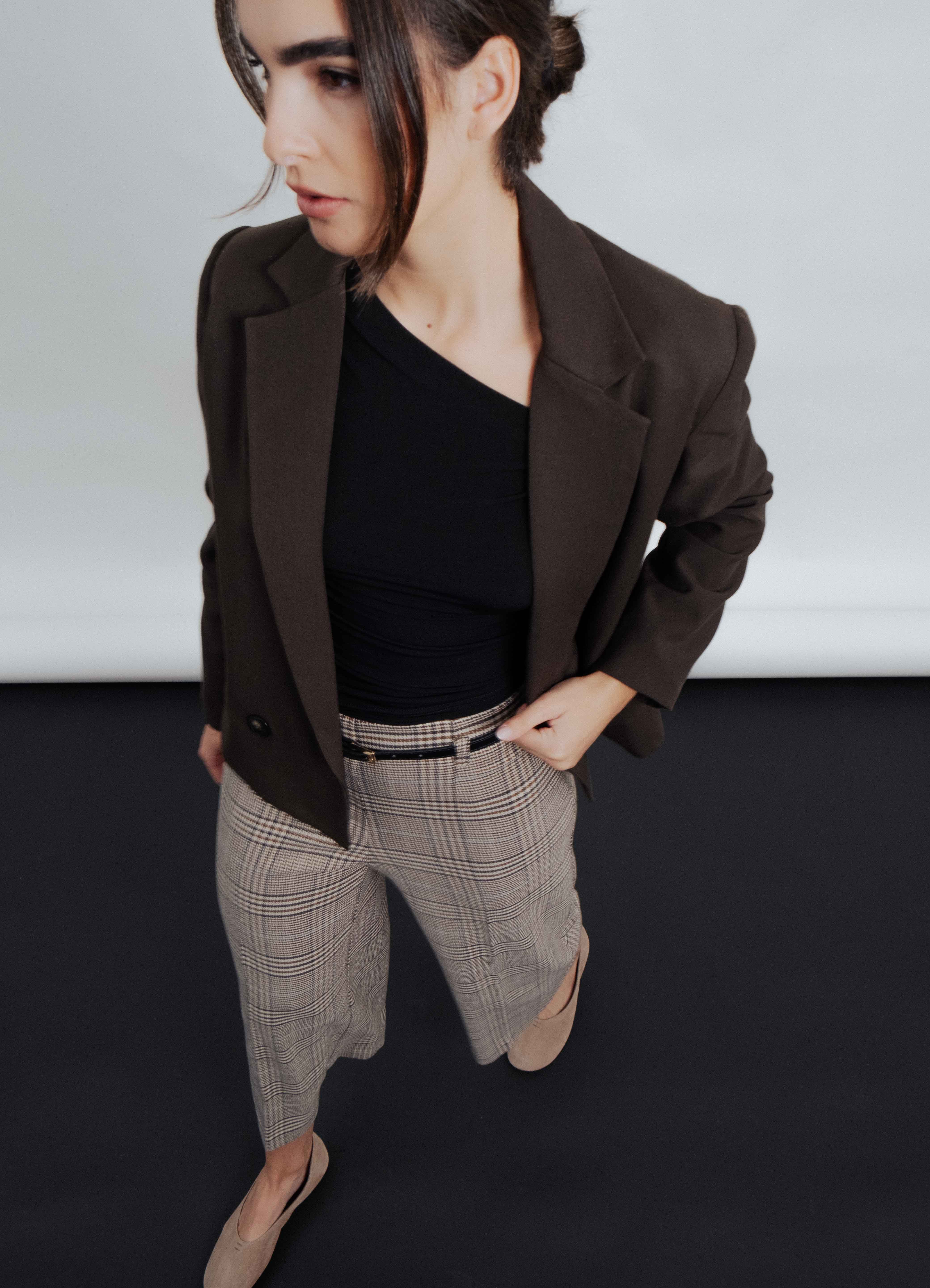 CALÇA CULOTTE EM XADREZ NEUTRO