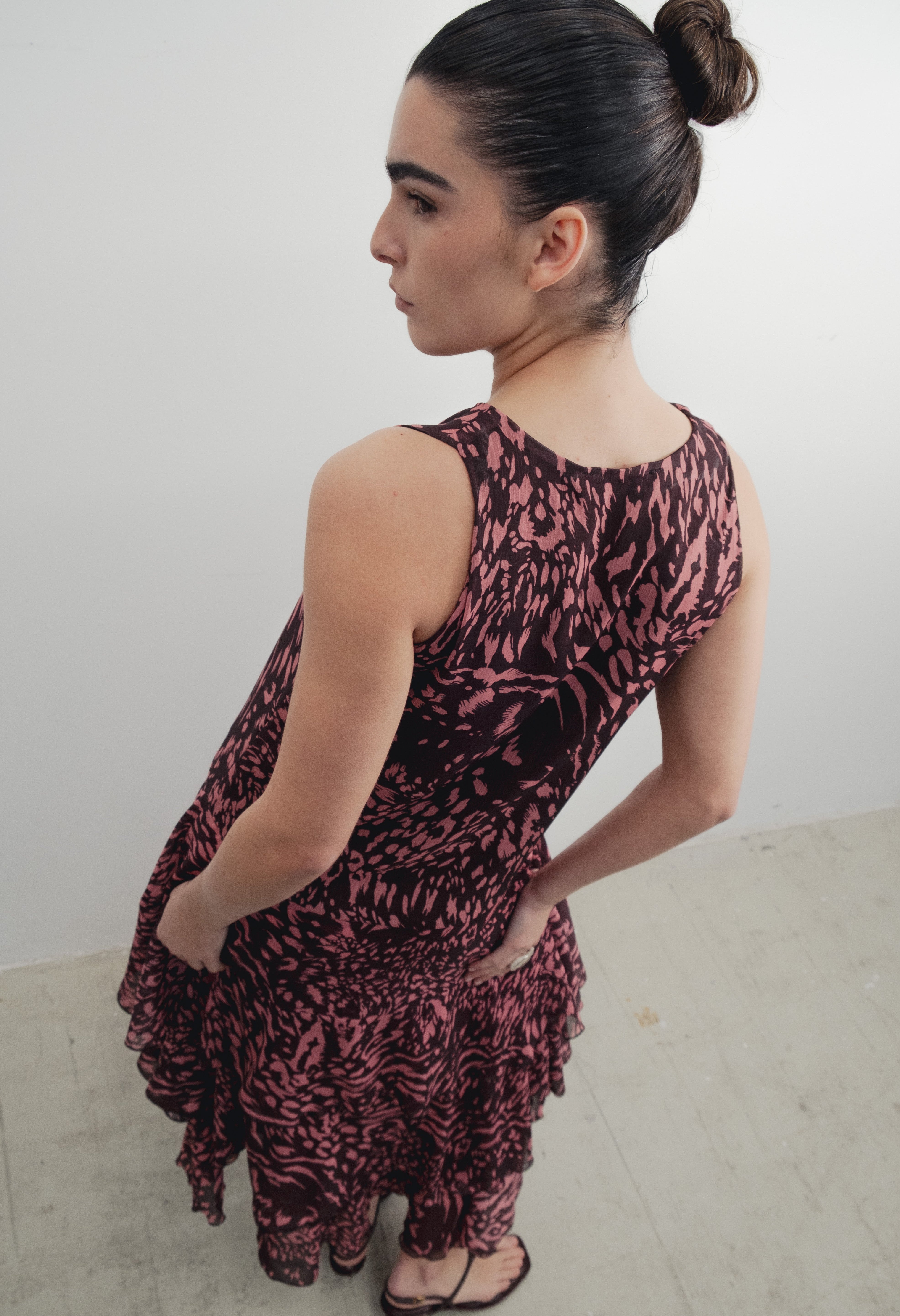 VESTIDO LARGO VOLANTES ESTAMPADO