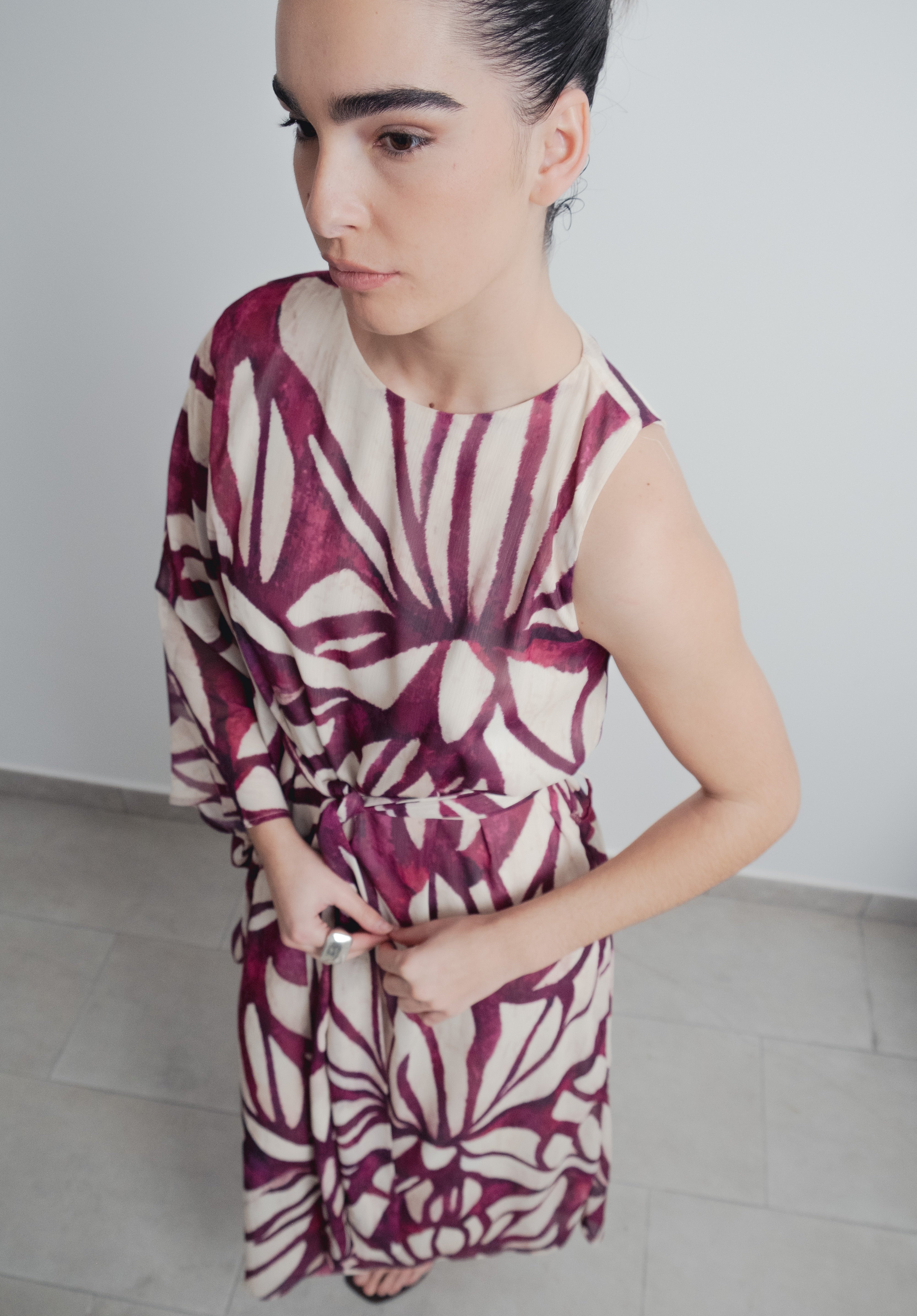 VESTIDO VERA ASIMETRICO